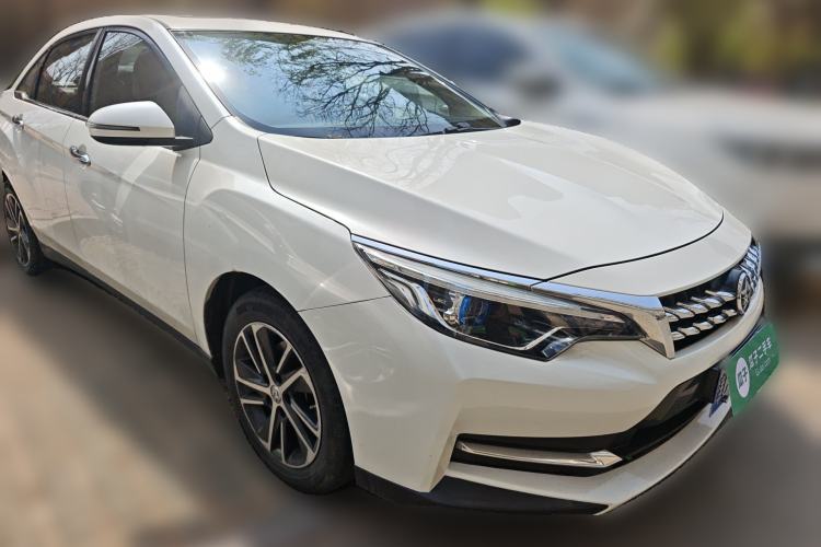 Used Venucia D60 2020 1.6L XL CVT Enjoyment Edition