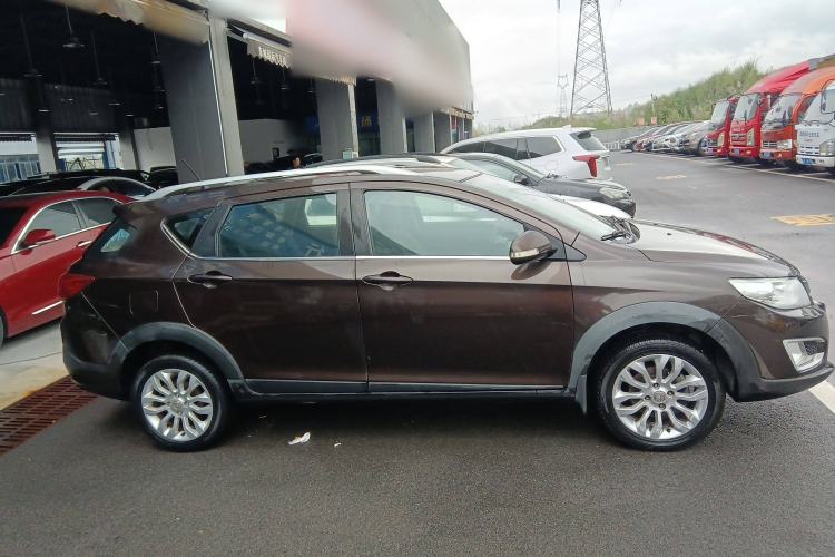 Used Dongfeng Aeolus AX3 2016 1.5L Manual Shangkue Model
