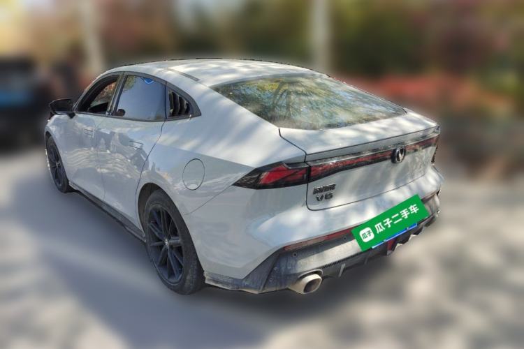 Used CHANGAN UNI-V 2022 1.5T Prestige Version