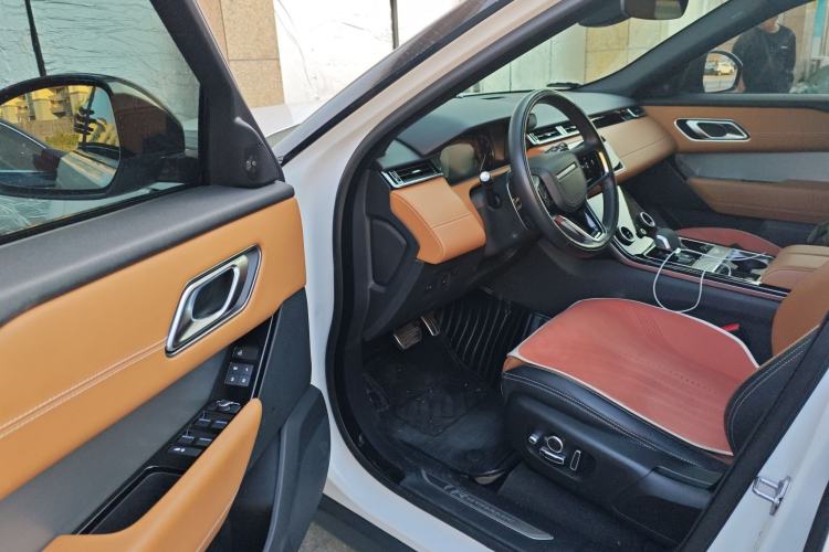 Used Land Rover Range Velar 2023 250 PS Ebony Black Limited Edition Driver Seat