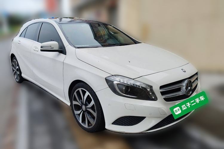 Used Mercedes-Benz A-Class 2015 A 200 Fashion Model