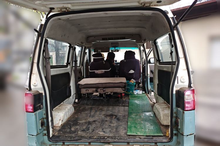 Used Jinbei Hiace X30 2018 1.3L Standard Edition DLCG12 Trunk