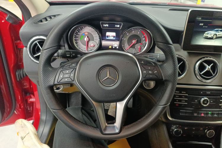 Used Mercedes-Benz GLA 2016 GLA 200 Fashion Model
