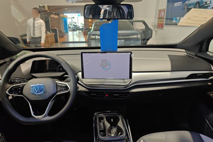 Used Volkswagen ID.4 CROZZ 2025 Pure Edition Center Console