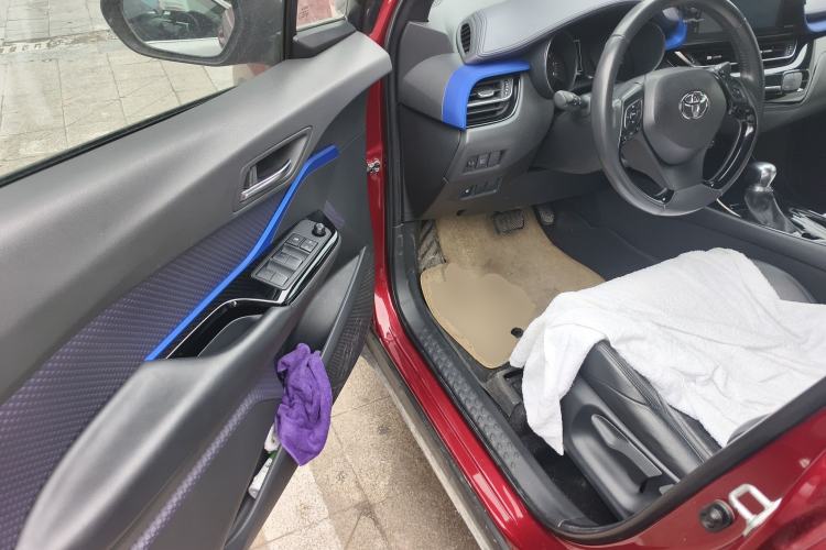 Used Toyota IZOA 2018 2.0L Yichi Version China VI Standard Driver Seat