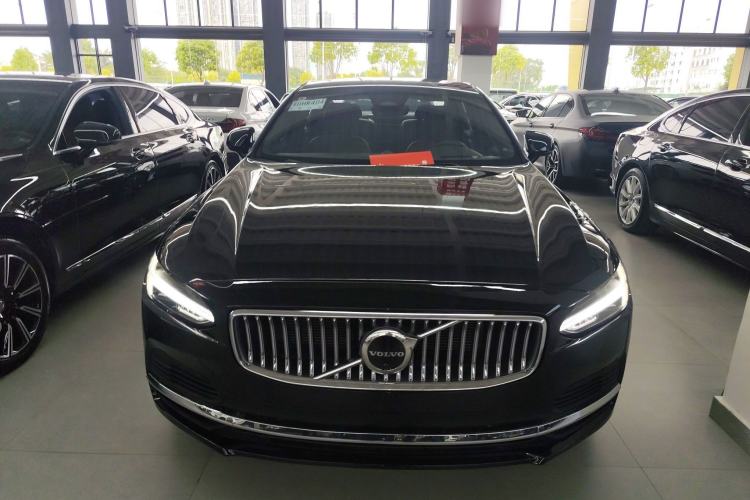 Used Volvo S90 New Energy 2022 T8 eDrive Hybrid Luxury Edition