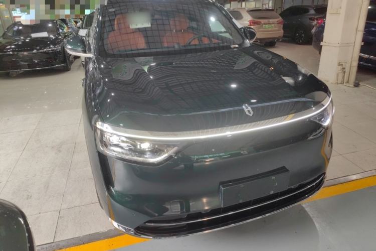 Used Hima AITO M8 2025 Extended-Range Ultra Version 53.4 kWh 6-Seater Edition