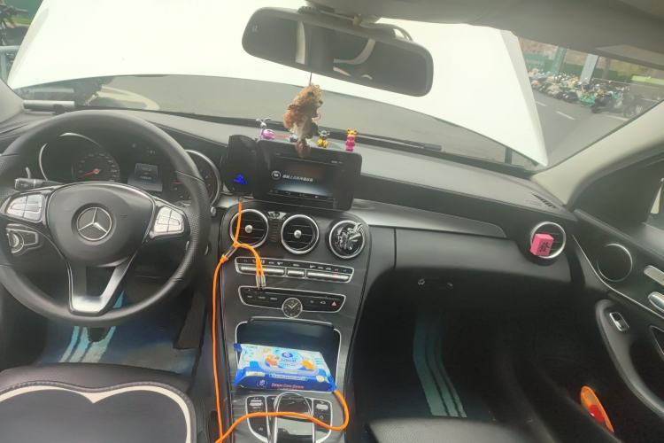 Used Mercedes-Benz C-Class 2016 C 200 L Sport Edition Center Console