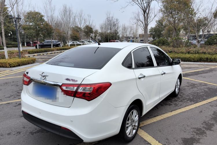 Used Haima M3 2016 1.5L Manual Comfort Model Exterior 4