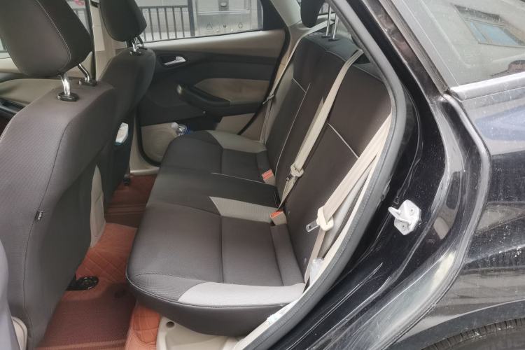 Used Ford Focus 2012 Sedan 1.6L Automatic Comfort Model