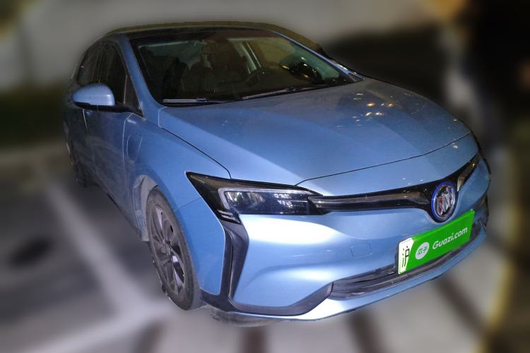 Used Buick Velite 6 2019 Connected & Smart Edition Front Right 45 Deg