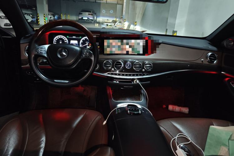 Used Mercedes-Benz S-Class 2016 S 320 L Business Model Center Console