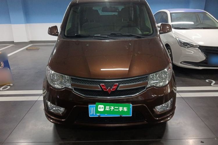 Used Wuling Hongguang 2014 1.5L S Standard Version Front