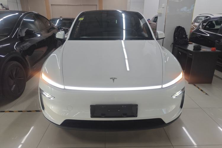 Used Tesla Model Y 2026 Rear-Drive Model
