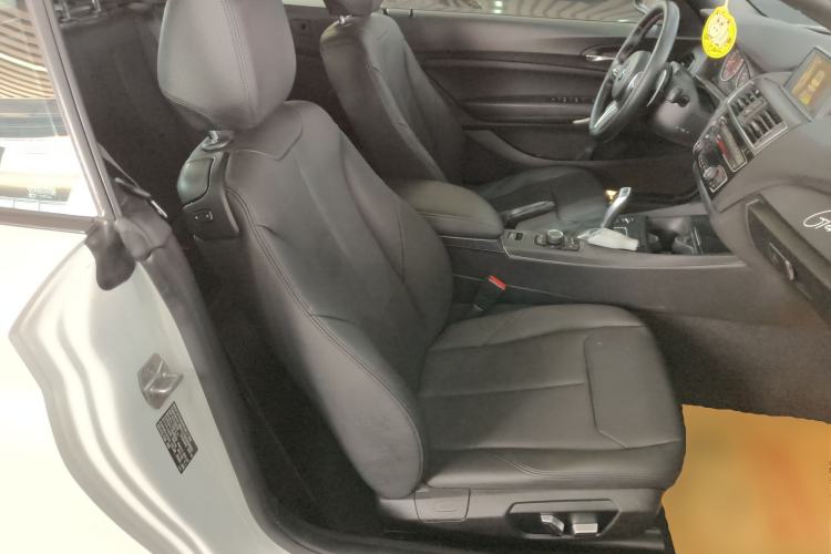 Used BMW 2 Series (Import) 2015 220i Convertible Coupe Leading Model
