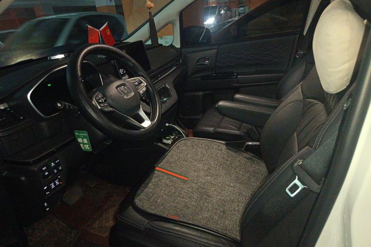 Used Honda Elysion 2022 2.0L eHEV Luxury First Edition Left Front Seat