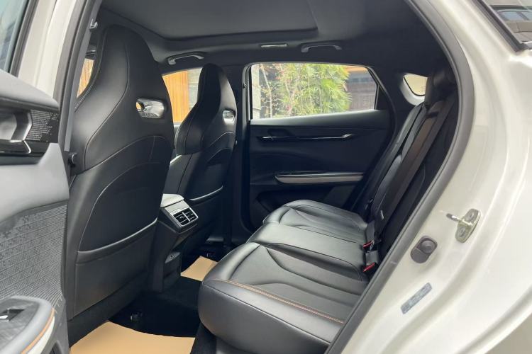 Used CHANGAN UNI-V 2023 1.5T Prestige Model
