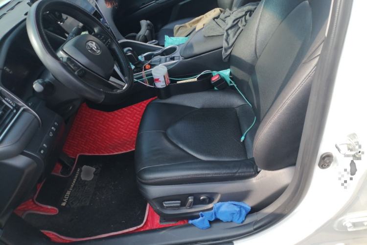 Used Toyota Camry 2021 2.5G Luxury Edition
