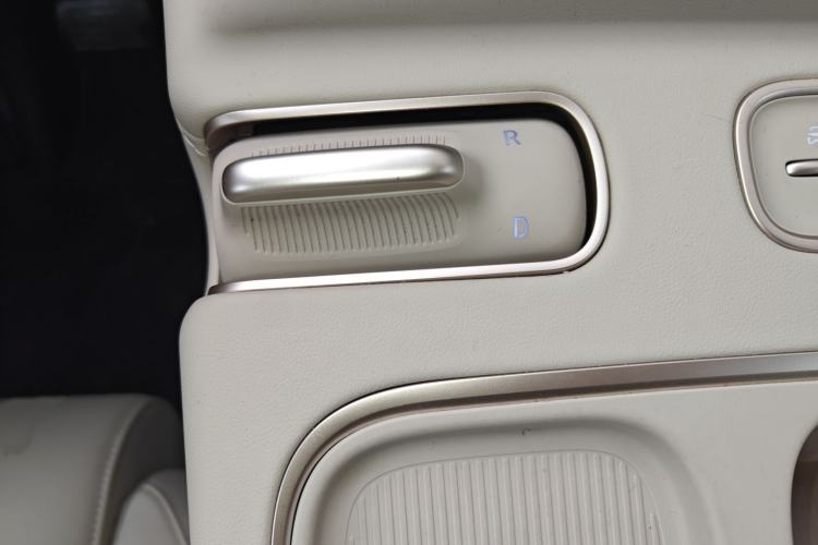 Used Nio ES6 2024 75 kWh Gear Lever