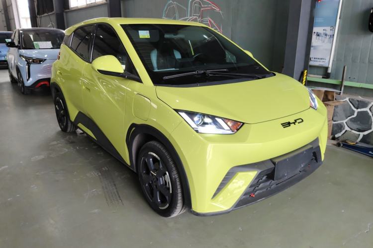 Used BYD Seagull 2023 Flying Edition Front Right 45 Deg