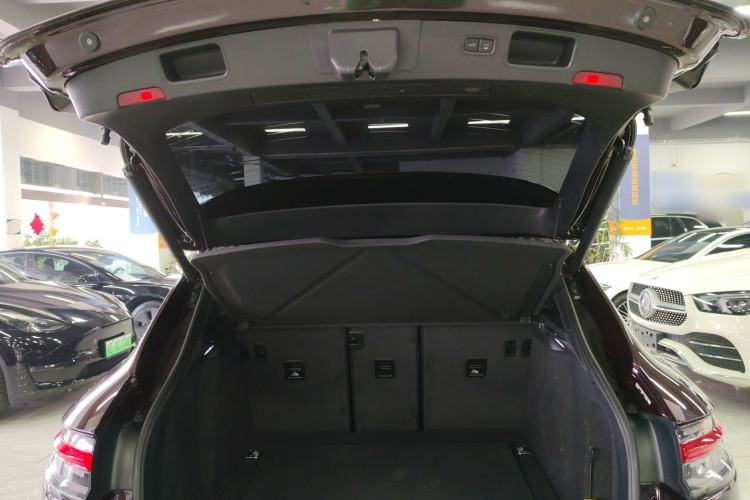 Used Porsche Macan 2023 Macan 2.0T
