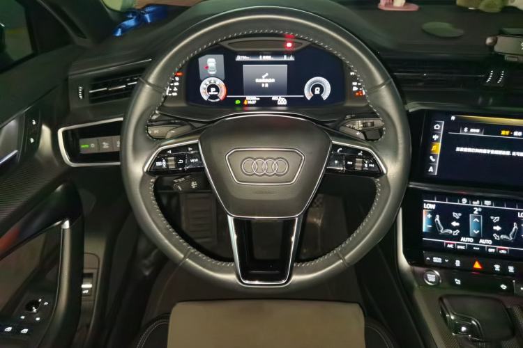 Used Audi A6L 2019 40 TFSI Luxury Dynamic Model Steering Wheel