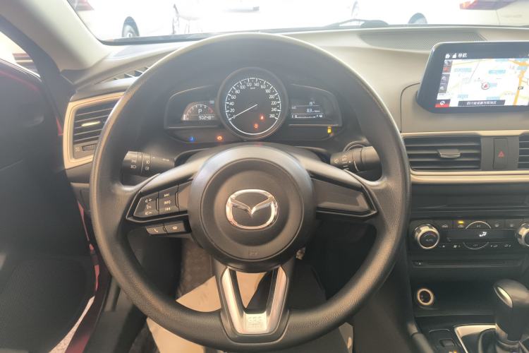 Used Mazda Mazda 3 Axela 2019 Cloud-Controlled Sedan 1.5L Automatic Luxury Model China VI Standard
