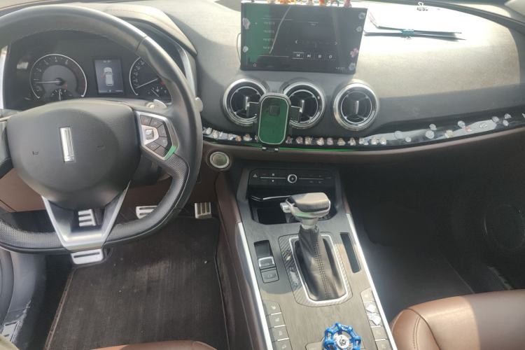 Used Wey VV5 2017 2.0T Ultra-Luxury Version
