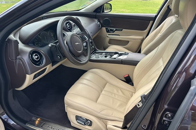 Used Jaguar XJ 2015 XJL 3.0 SC Two-Wheel-Drive Luxury Business Edition
