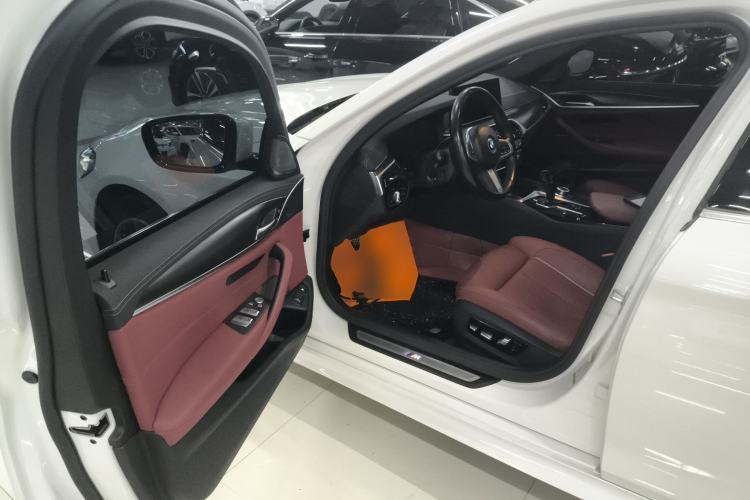 Used BMW 5 Series New Energy 2022 Second Facelift 535Le Pioneer Edition M Sport Package
