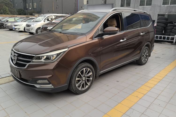 Used Baojun 730 2017 1.8L iAMT Luxury Version 7-Seater