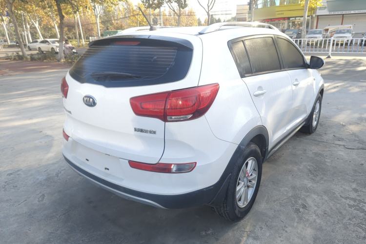 Used Kia Sportage R 2016 2.0L Manual Two-Wheel Drive GL Trim