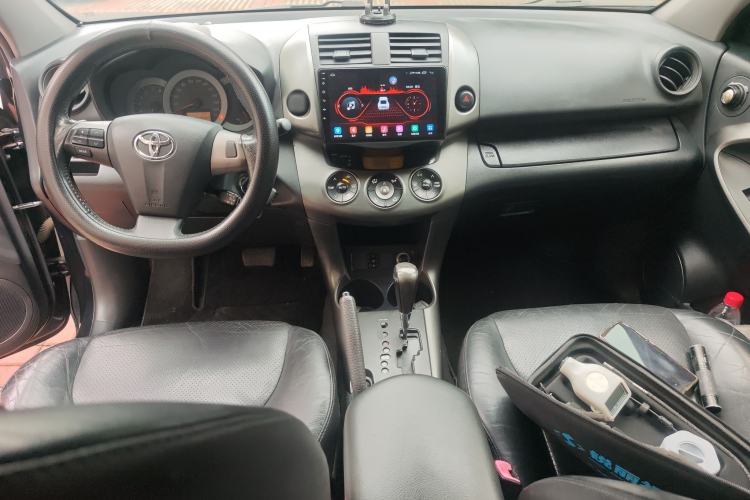 Used Toyota RAV4 2011 2.4L Automatic 4x4 Luxury Edition
