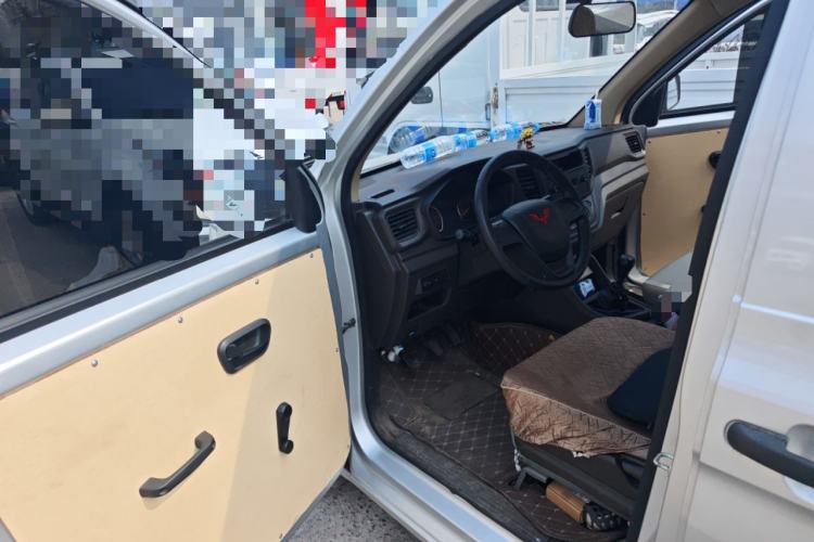 Used Wuling Hongguang V 2021 1.5L Jingqu Version LAR