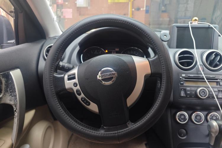 Used Nissan Qashqai 2011 2.0 XV Lea CVT 2WD
