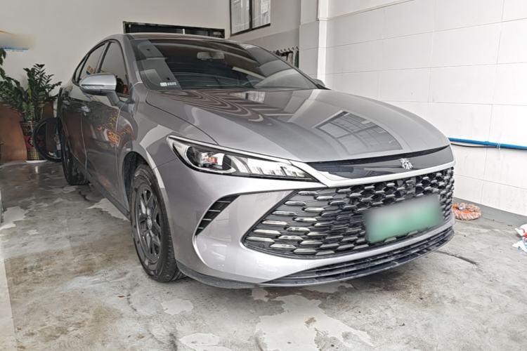 Used BYD Qin PLUS 2025 DM-i Smart Drive 55KM Leading Model

