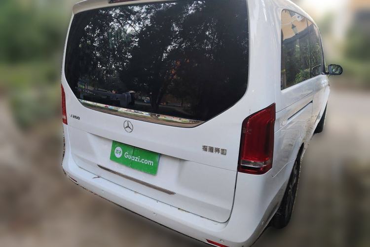 Used Mercedes-Benz V-Class 2018 V 260 Avantgarde Edition China V Rear Right 45 Deg