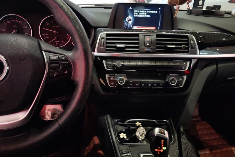 Used BMW 3 Series 2017 320Li Fashion Model