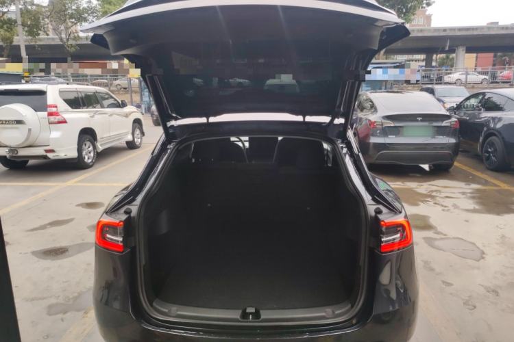 Used Tesla Model Y 2024 Rear-Wheel-Drive Version