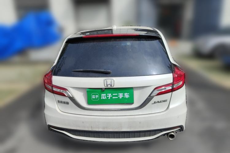 Used Honda Jade 2017 1.8L automatic Comfort version 5 seats Rear