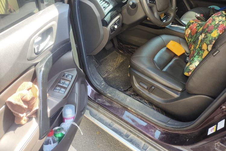 Used GAC Trumpchi GS4 2015 200T G-DCT Luxury Edition Driver Seat