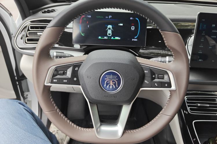 Used BYD Qin PLUS 2023 Champion Edition DM-i 55KM Superior Model
