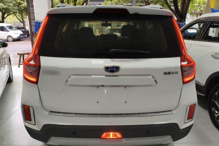 Used Geely Auto Vision X6 2016 1.3T CVT Flagship Model
