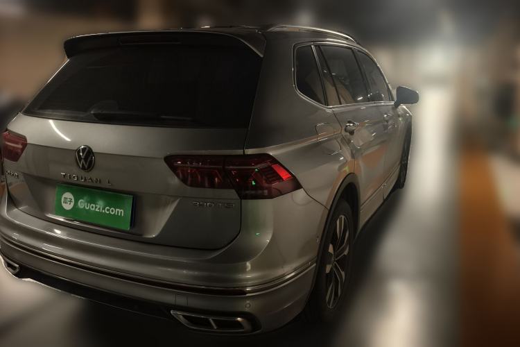 Used Volkswagen Tiguan L 2022 330TSI Automatic Two-Wheel Drive R-Line Flagship Edition Rear Right 45 Deg