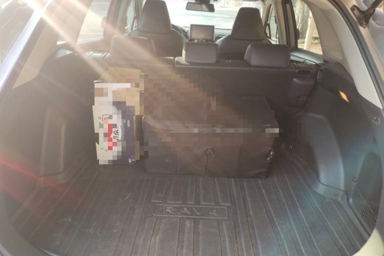 Used Toyota RAV4 2021 2.0L CVT Two-Wheel Drive Fashion PLUS Edition