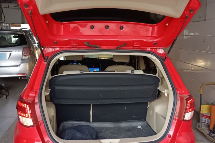 Used BAIC E Series 2012 Hatchback 1.5L Automatic Leshang Version