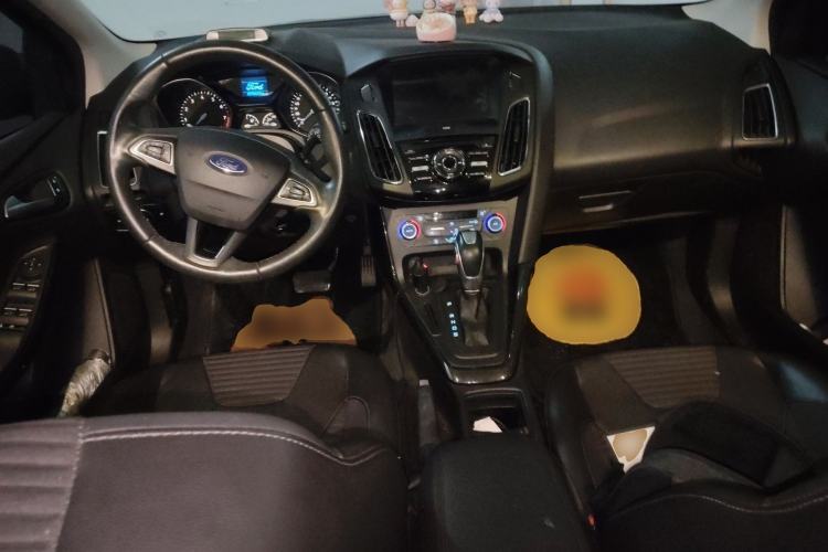 Used Ford Focus 2017 Hatchback 1.6L Automatic Fashion Edition Smart Drive Version
