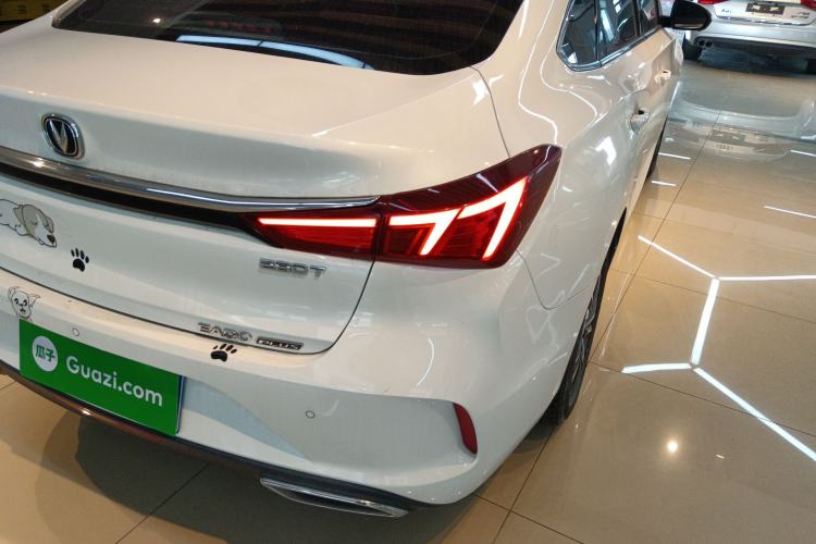 Used CHANGAN Eado 2021 PLUS Blue Whale NE 1.4T GDI DCT Prestige Model
