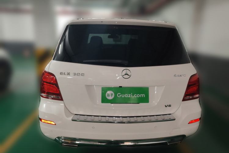 Used Mercedes-Benz GLK-Class 2013 GLK 300 4MATIC Dynamic Sunroof Model