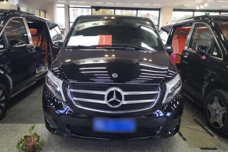 Used Mercedes-Benz V-Class 2018 V 260 Avantgarde Edition China V
